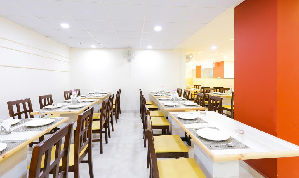 Itsy Hotels Worldtree Bellandur Bangalore Extérieur photo