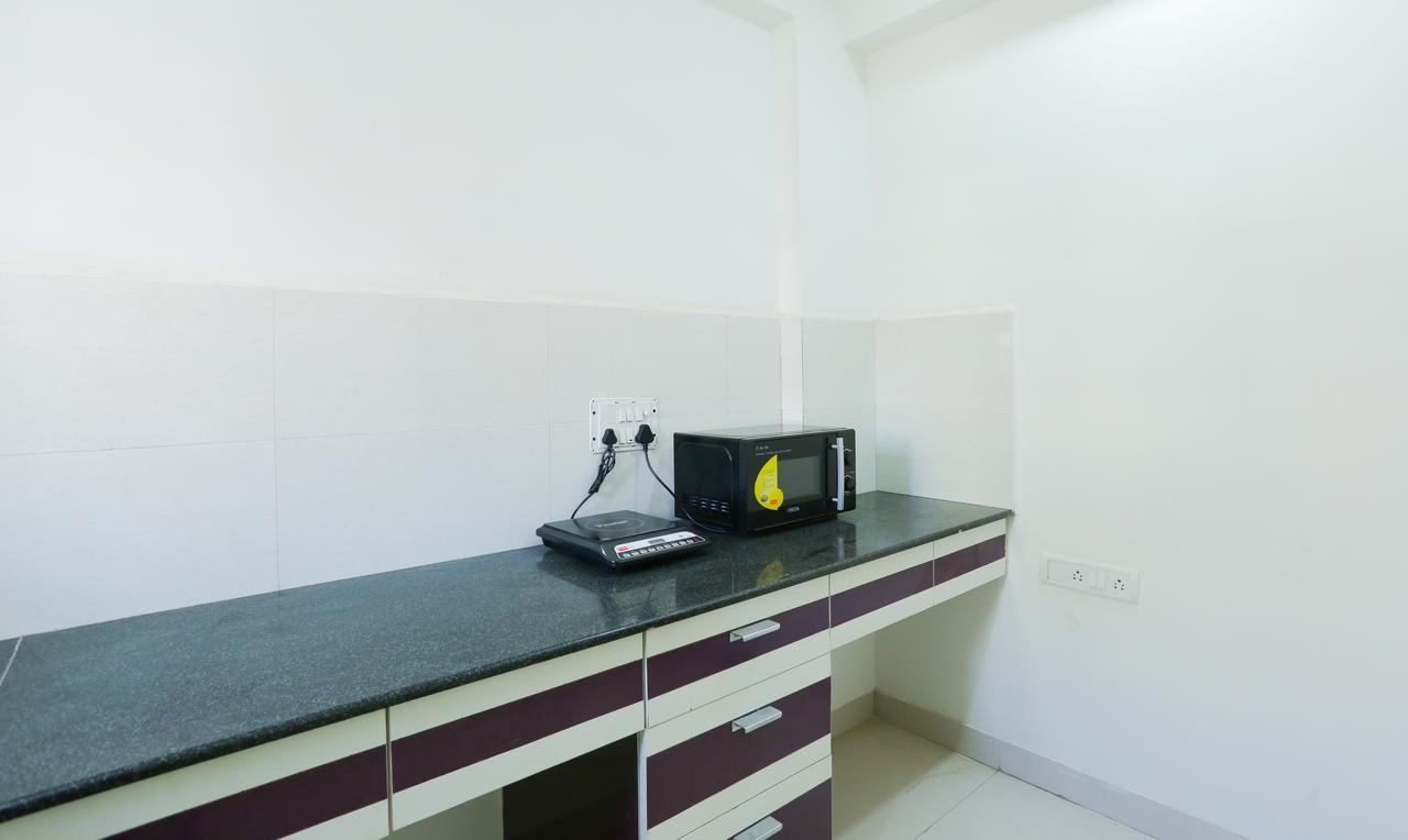 Itsy Hotels Worldtree Bellandur Bangalore Extérieur photo