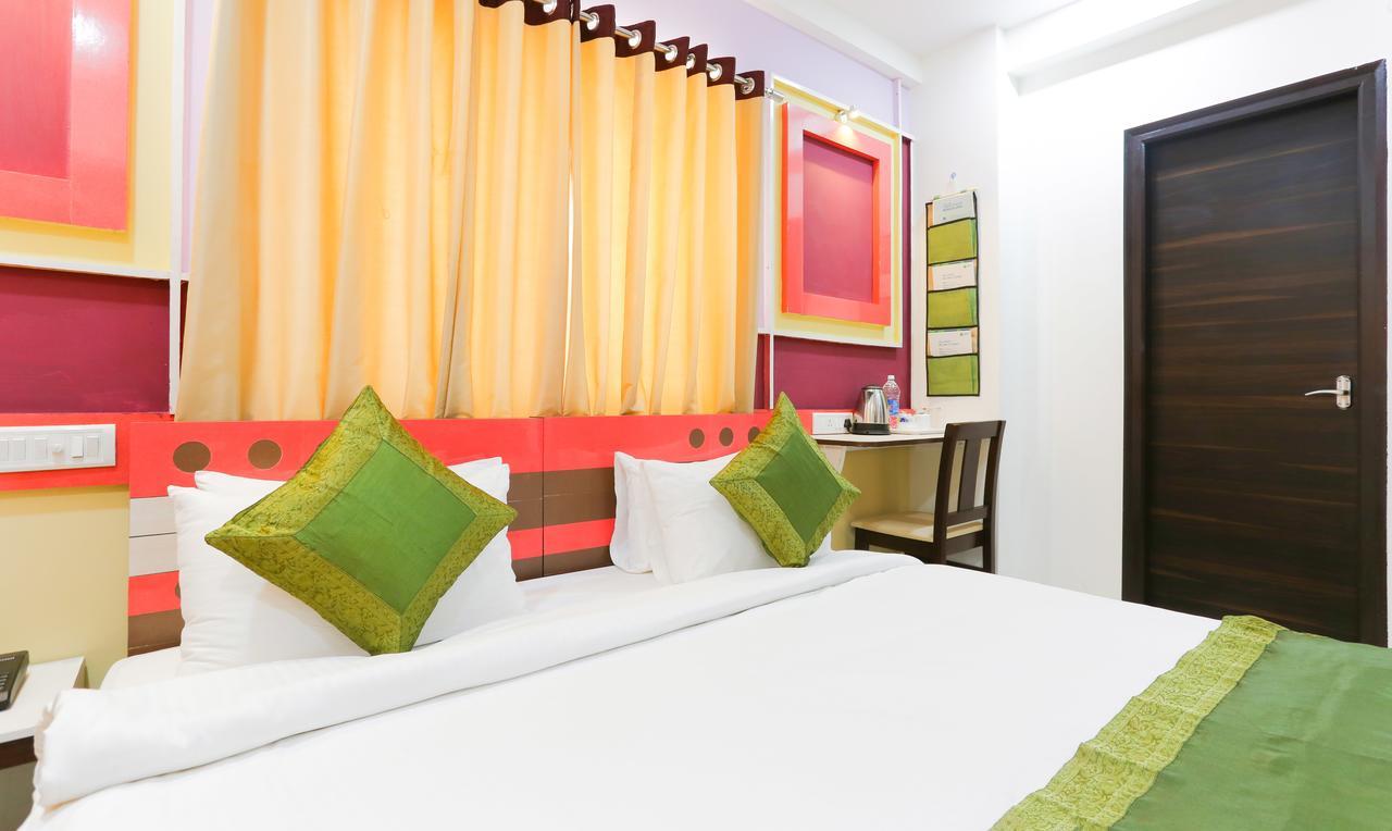 Itsy Hotels Worldtree Bellandur Bangalore Extérieur photo
