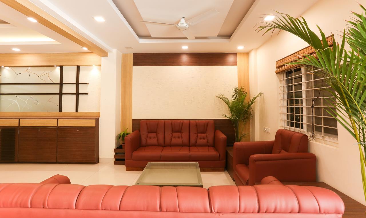 Itsy Hotels Worldtree Bellandur Bangalore Extérieur photo
