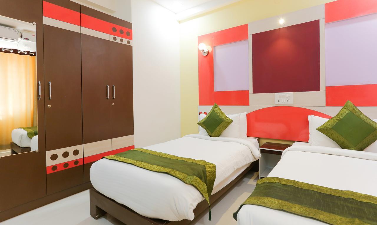 Itsy Hotels Worldtree Bellandur Bangalore Extérieur photo