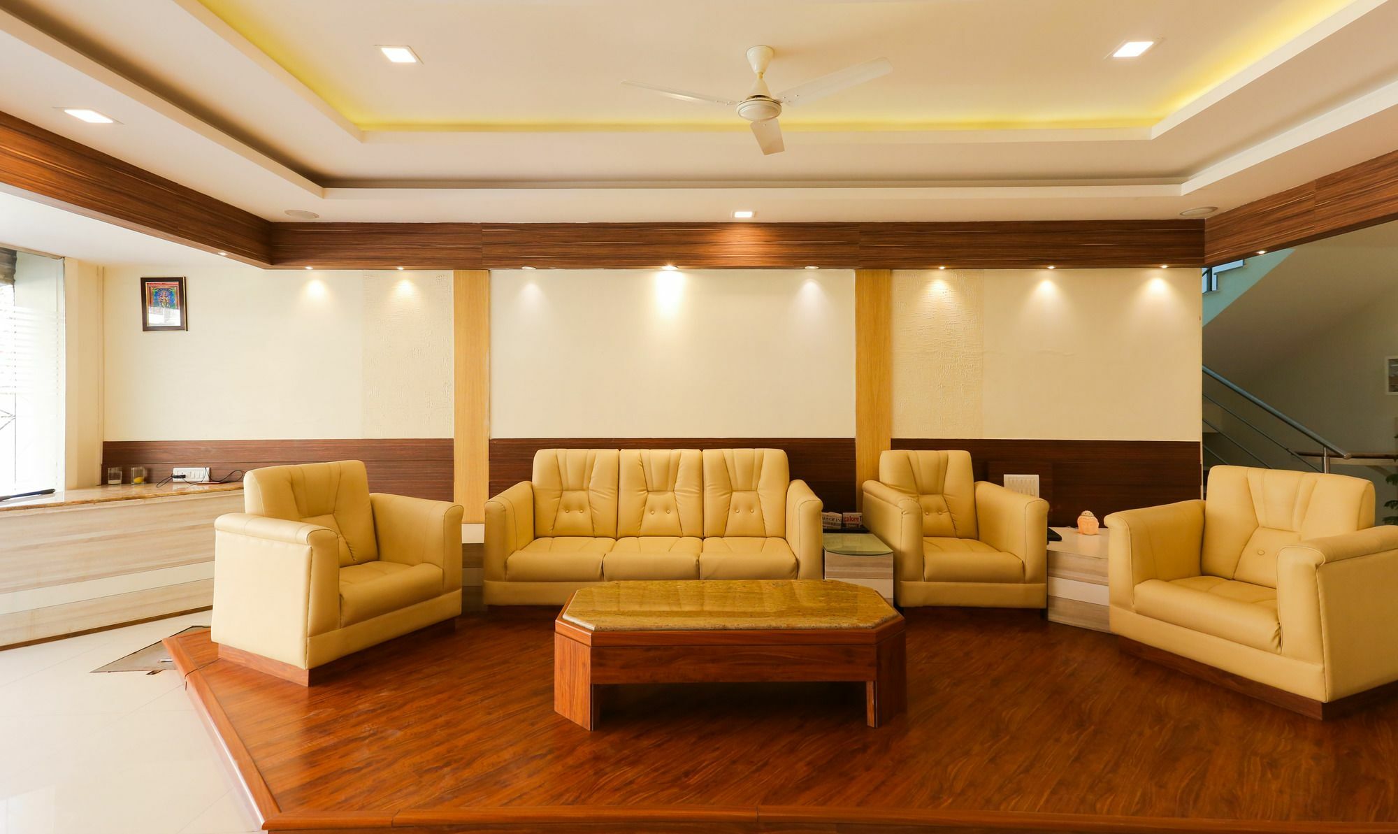 Itsy Hotels Worldtree Bellandur Bangalore Extérieur photo